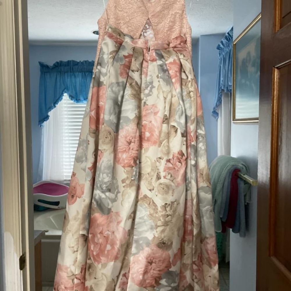 David's Bridal 2 piece size 2 formal gown